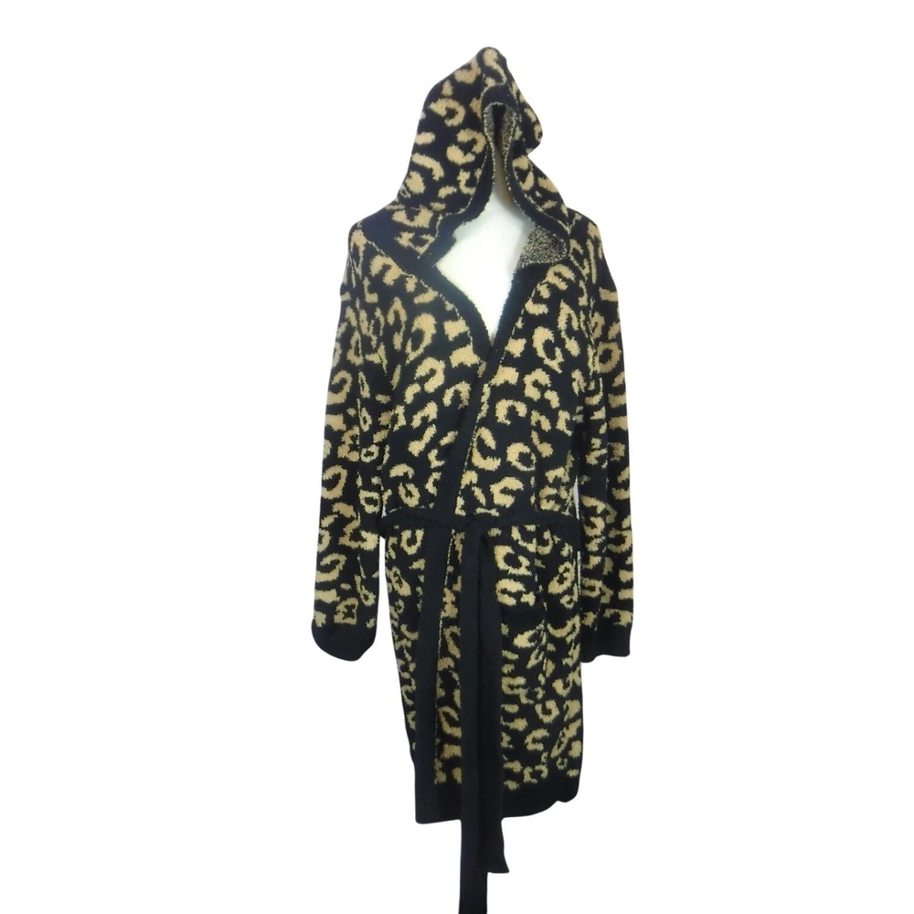 Bearberry Women's Large Plush Hooded Bath Robe Cozy Leopard Print‎
